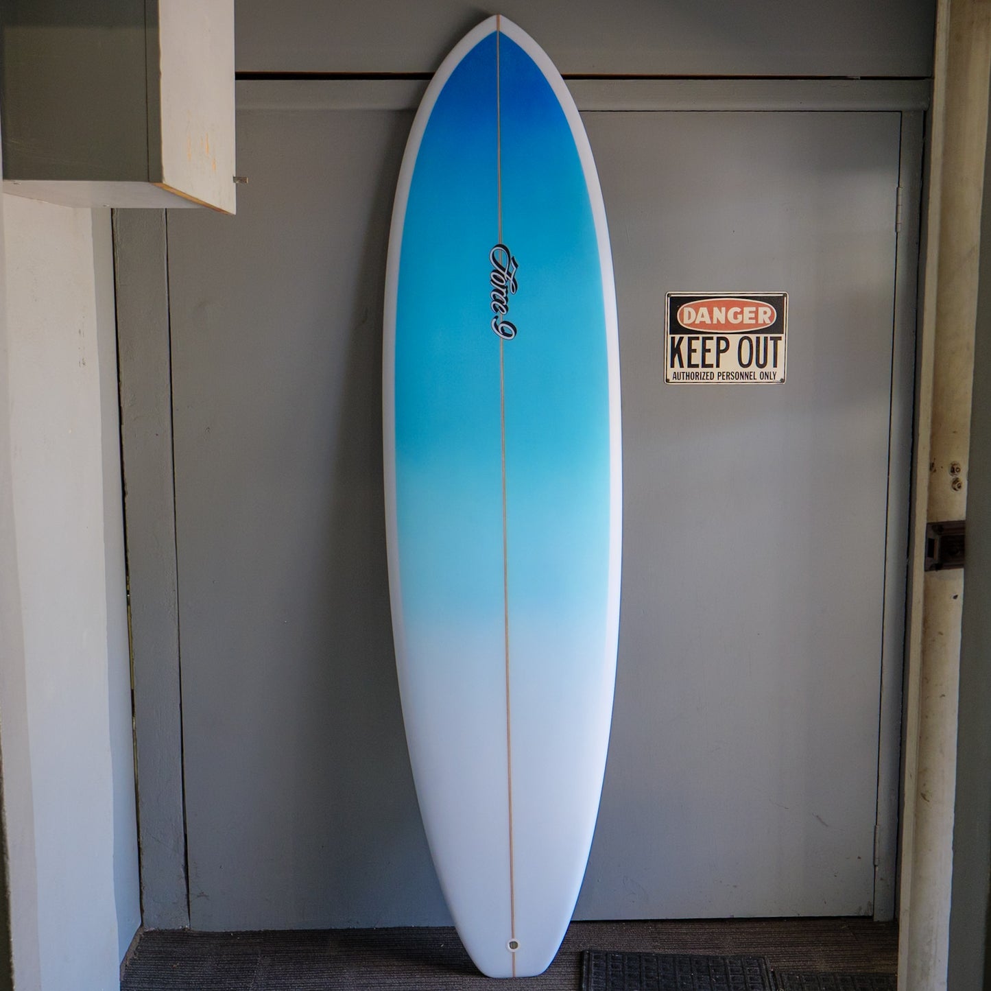 7'6 Force 9 Commodore